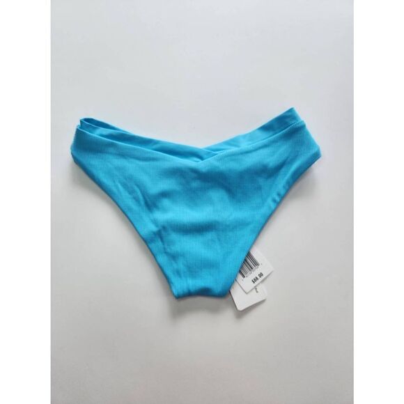 L*Space Pratt Classic Ribbed Bottom - Picture 6 of 6